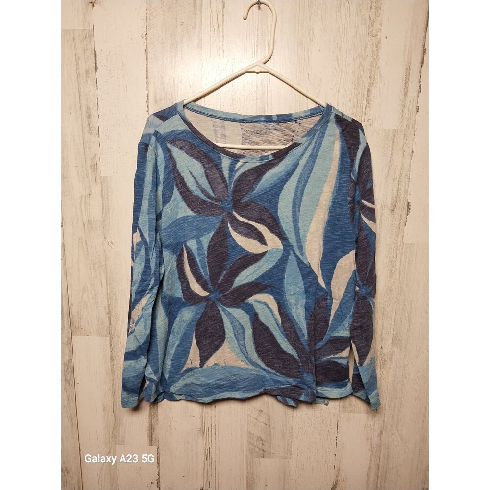 Escape By Habitat Women's Large Blue Top